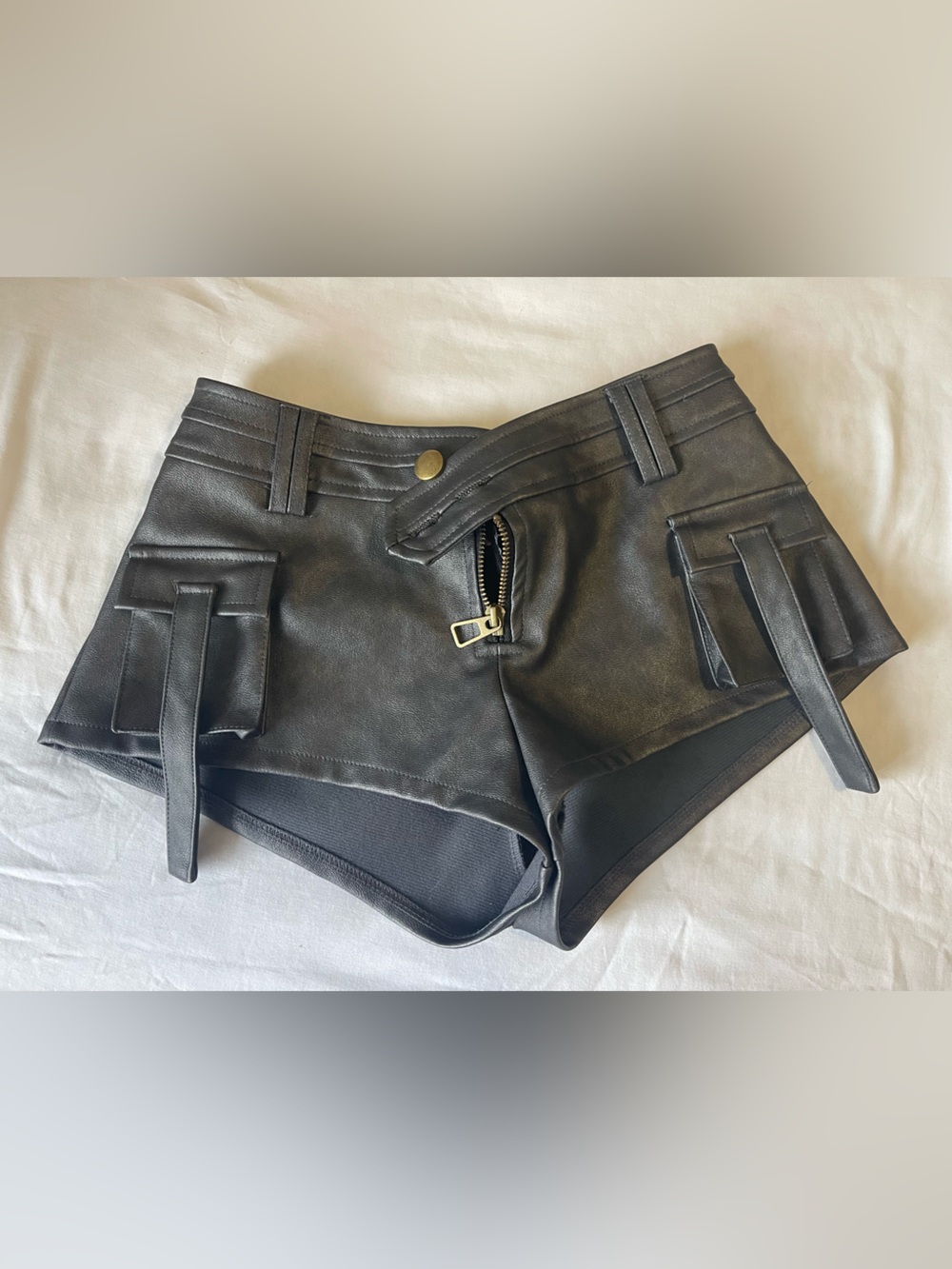 Edikted Black leather Shorts with Details NO TAG (I think it’s a XS-S)